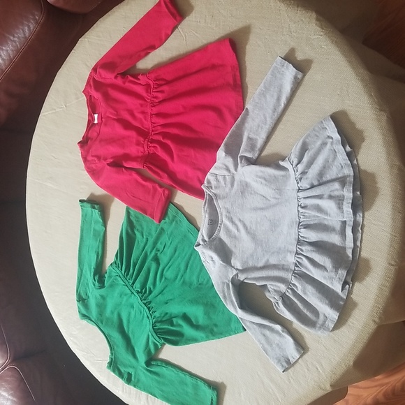 ❣5 for $25 Sale❣ Bundle of 2 Dresses & 1 Top - Picture 3 of 5